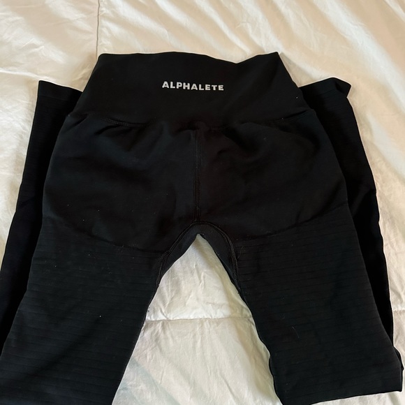 LOT OF ALPHALETE LEGGINGS - Picture 4 of 8